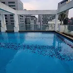 Klcc Apartment